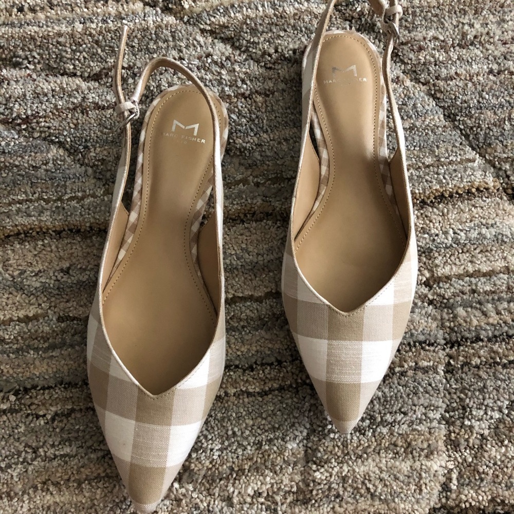 Mac Fisher Flat Shoes